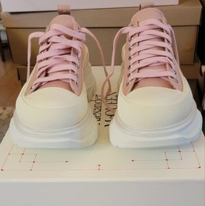 ALEXANDER MCQUEEN - 40